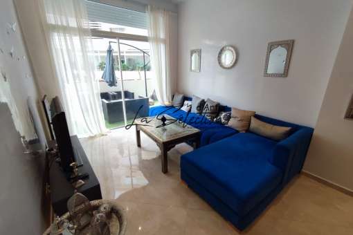 Appartement meublé au Rez-de-chaussée avec terrasse à Louer